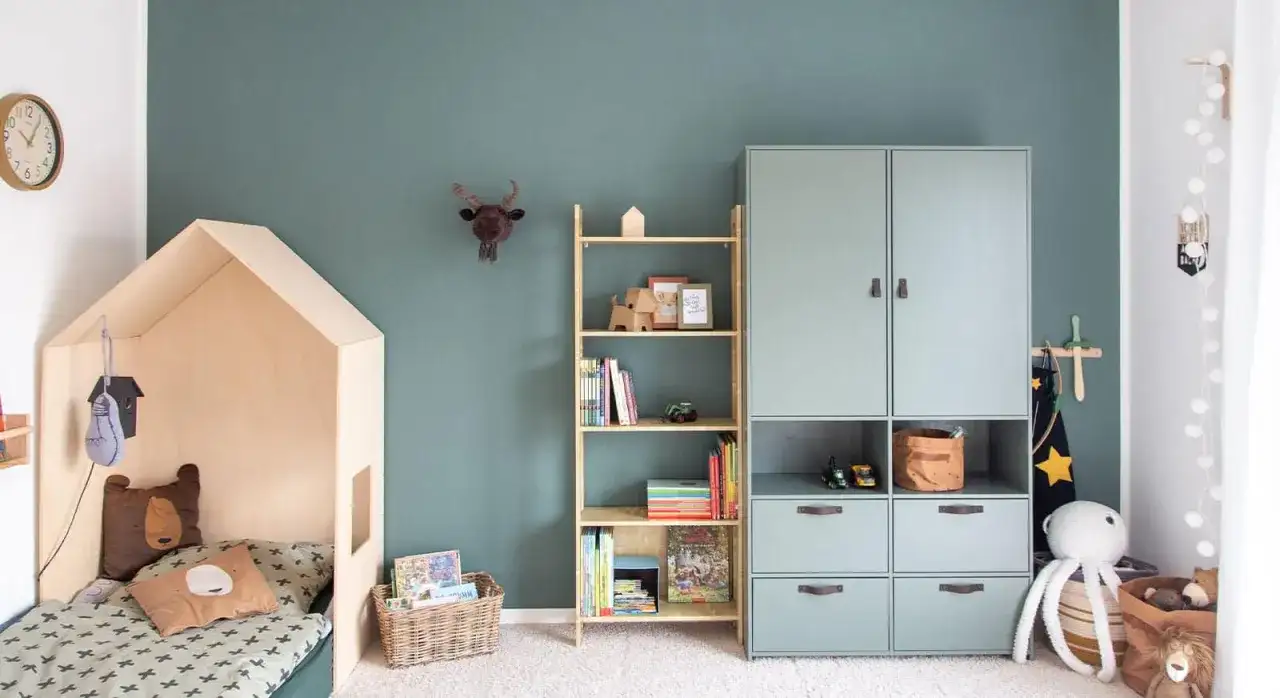 Schulkindzimmer einrichten - praktisch, ruhig und alltagstauglich